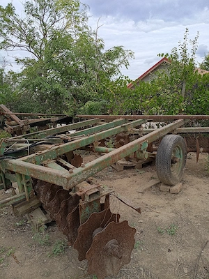 vând utilaje agricole  - imagine 2