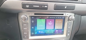 Toyota Avensis 2.0 D-4D - imagine 8