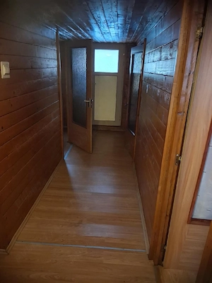 Cabană situata in Muntele Baisori  - imagine 9