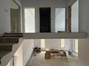 DUPLEX CU GARAJ, TEREN GENEROS  #536;I 4 DORMITOARE - imagine 4