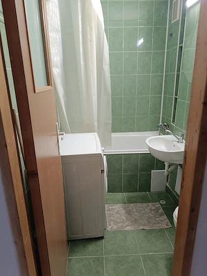 Dau in chirie garsoniera pe termen lung, in Cluj-Napoca, Manastur, strada Bucegi nr. 11, la 380 EURO - imagine 7