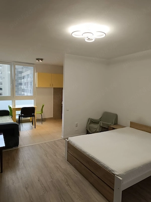 Dau in chirie garsoniera pe termen lung, in Cluj-Napoca, Manastur, strada Bucegi nr. 11, la 380 EURO - imagine 3