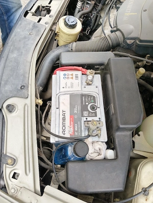 Dacia Logan Laureate 1.6 benzina 2005 - imagine 6