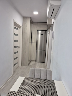 Închiriez apartament 2 camere