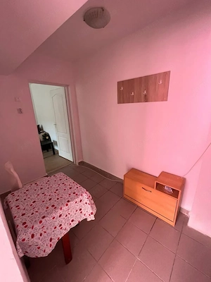 Inchiriez apartament 2 camere Aproape de spitalul Judetean - imagine 8