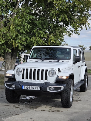 Jeep Wrangler 2020 AT8 2.0T 270cp , Variante schimb  - imagine 3