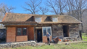 De vanzare, Casa cu teren