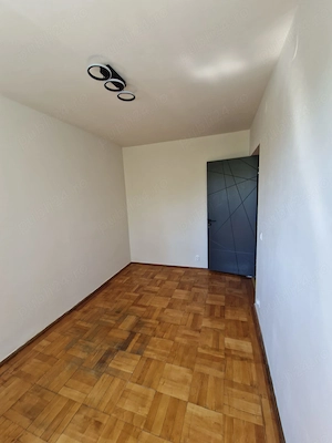 Proprietar Vand Apartament 3 camere bloc 3 4 Piata Minis - Titan - imagine 4