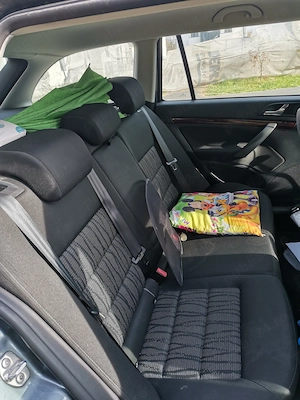 Skoda Octavia 1.6 TDI Automata DSG 7 - imagine 8