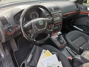 Skoda Octavia 1.6 TDI Automata DSG 7 - imagine 7