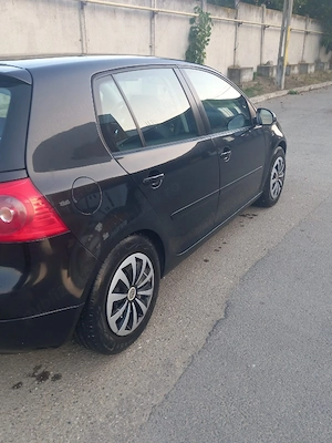 Volkswagen Golf 5 1.9 TDI, 105 CP, an 2008, cutie manuală - imagine 8