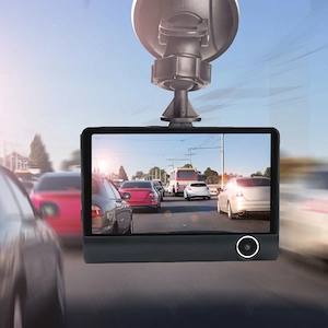 Cameră auto DVR triplă (față, spate și interior) cu ecran de 4 inch și funcție de night vision