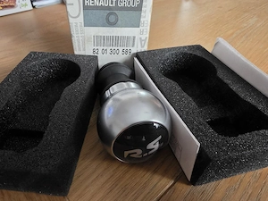 Nucă schimbător originală Renault Sport R.S. - Nouă, în cutie OEMNucă schimbător originală Renault S - imagine 2