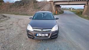 Opel astra h hatchback - imagine 3