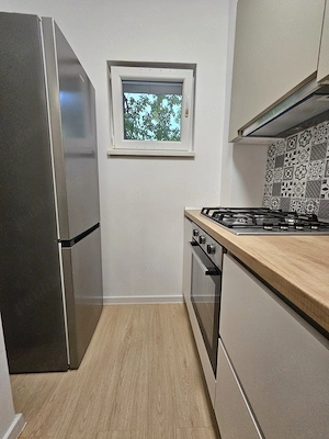 2 camere decomandat, renovat integral | Parcare | 5 min metrou Apărătorii Patriei - imagine 3