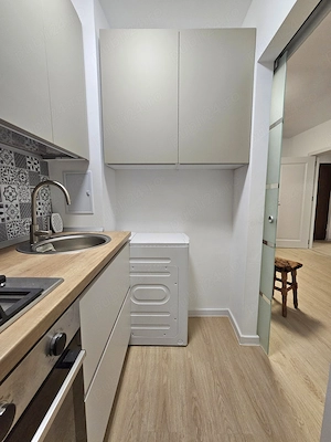 2 camere decomandat, renovat integral | Parcare | 5 min metrou Apărătorii Patriei - imagine 4