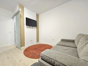 2 camere decomandat, renovat integral | Parcare | 5 min metrou Apărătorii Patriei - imagine 7