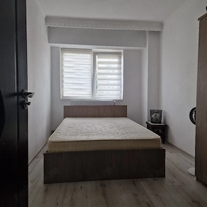 Apartament 3 camere     centrala    geam la baie -  Zona SUD - imagine 9
