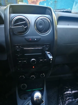Vinzare auto Dacia Daster  - imagine 5