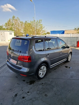 Vw Touran 2014  Automat rar efectuat - imagine 3