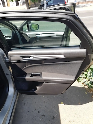 Vand Ford Mondeo MK 5 - imagine 3