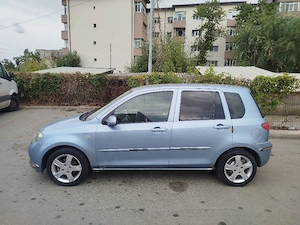 Mazda 2,,2005,,Acte la zi  - imagine 8