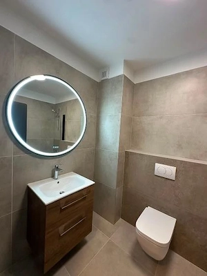 Inchiriez apartament central. Parcare subterana inclusa - imagine 6