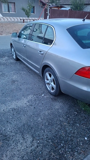 Vand Skoda Superb - imagine 4