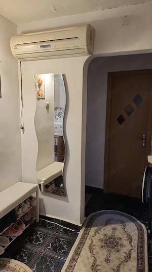 Vand apartament 2 camere Constanta - imagine 2