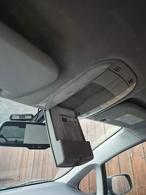 Toyota Auris 1.6 benzină | Keyless | Climatronic | Pilot automat | 2 seturi roți - imagine 10