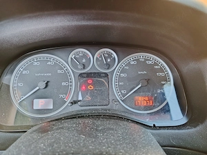 Peugeot 307 SW 7 locuri 2007 - imagine 2