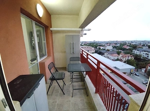 Apartament 2 camere  spațios cu panorama a orașului  - imagine 2