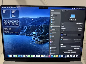 MacBook Air 15 M2 8GB 256GB   15 cicluri   baterie 100%   2023