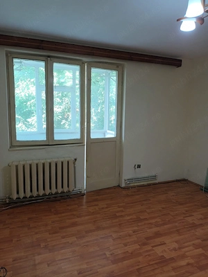 Apartament 3 camere, zona centrala Slobozia - imagine 4