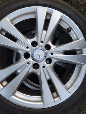 Vând jante  mercedes  pe 17 cu cauciucuri Michelin  - imagine 4