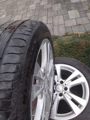 Vând jante  mercedes  pe 17 cu cauciucuri Michelin  - imagine 2