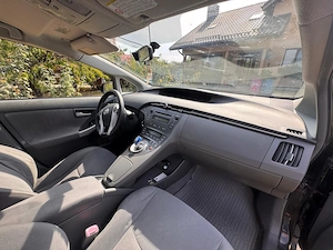 Toyota Prius Gen. 3 - imagine 9