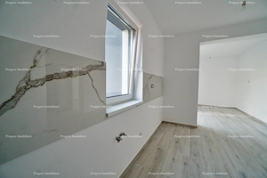 Apartament 2 camere - bloc cu lift - 89.000 Euro - parcare inclusa