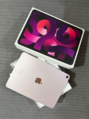 iPad Air (5th Generation) Wi-Fi