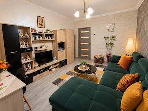 Apartament 2 camere decomandate 