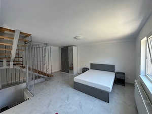 Vand apartament la curte - imagine 2