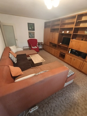 Aradului,la 600 m de Iulius Mall, Decomandat,cu Centrala Proprie,290 E - imagine 2