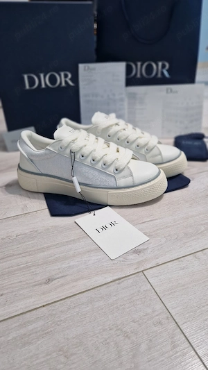Pantofi eleganti 