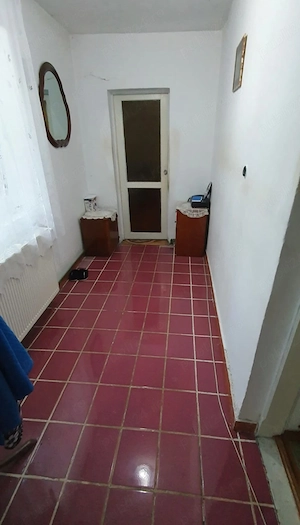 Casă 3 camere, garaj și teren - Rm. Vâlcea - imagine 5
