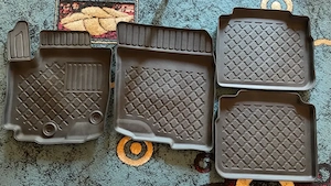 Covorase auto tip tavita pentru Suzuki S-Cros