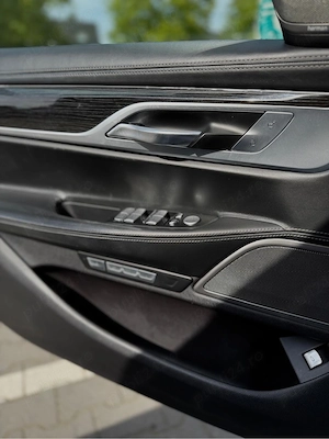 Bmw 740 LI M-packet (Long Version) - imagine 9