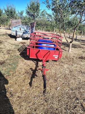 vând tractor cu utilaje  - imagine 5
