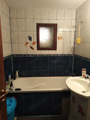 închiriez apartament 2 camere  - imagine 8