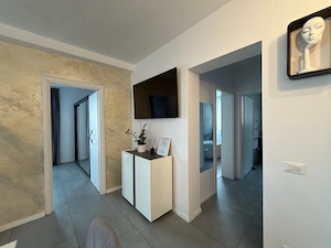 De vanzare apartament 3 camere In dumbravita direct de la proprietar  - imagine 2
