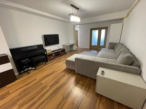 Închiriez apartament 2 camere 75 mp Promenada